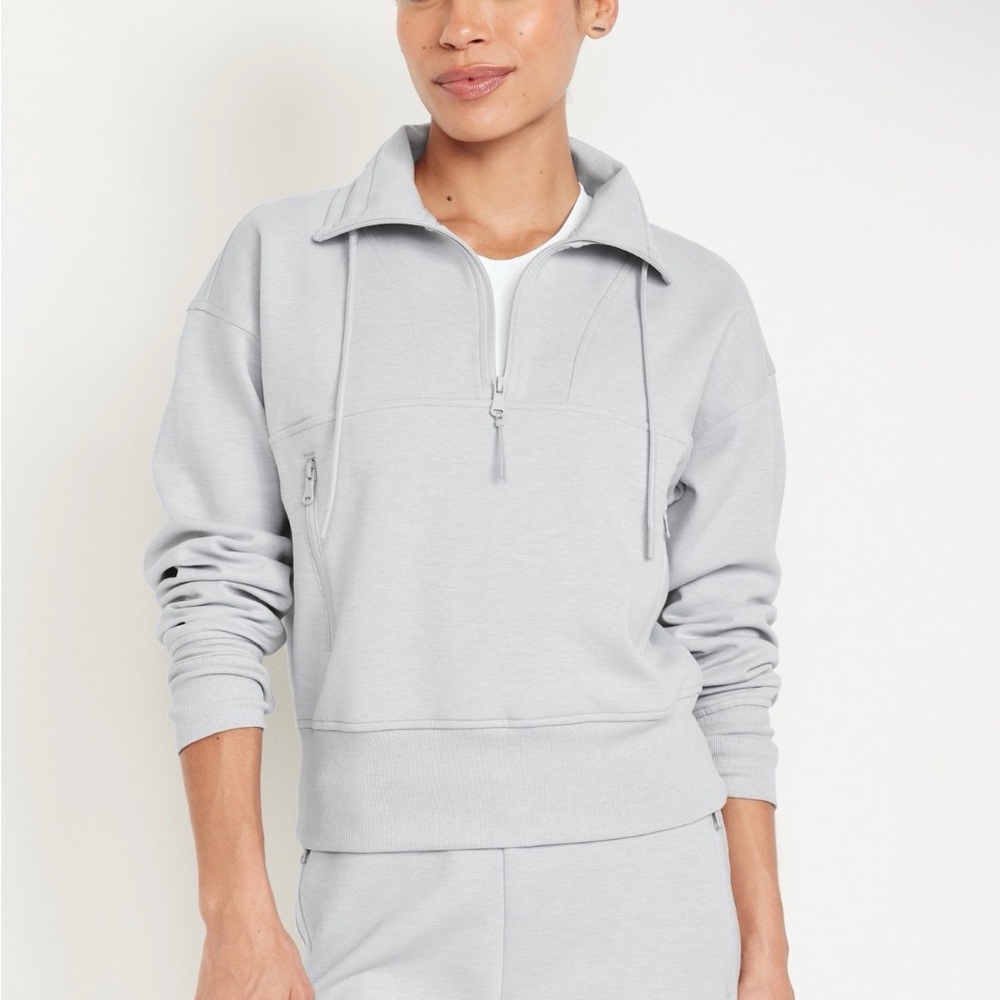 Old Navy Light Gray Half-Zip Sweatshirt